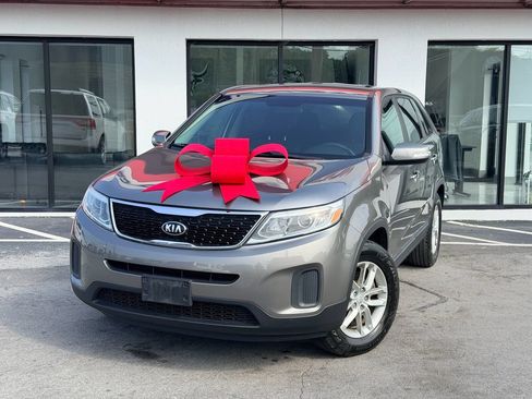 Used 2015 Kia Sorento LX AWD/4WD image 1