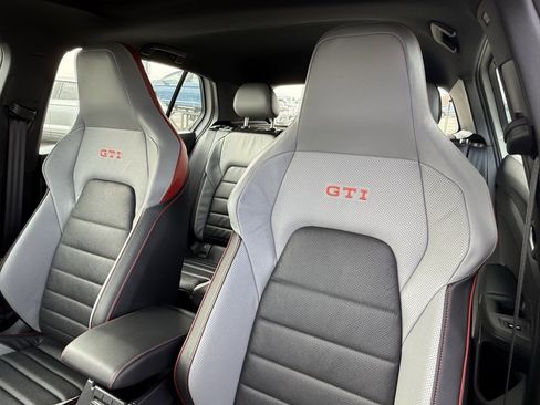 New 2026 Volkswagen GTI SE image 13