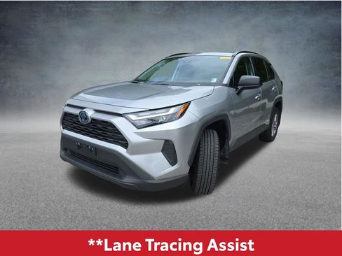Used 2023 Toyota RAV4 LE AWD/4WD image 10