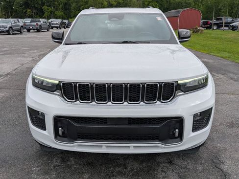 Used 2023 Jeep Grand Cherokee L Overland AWD/4WD image 2