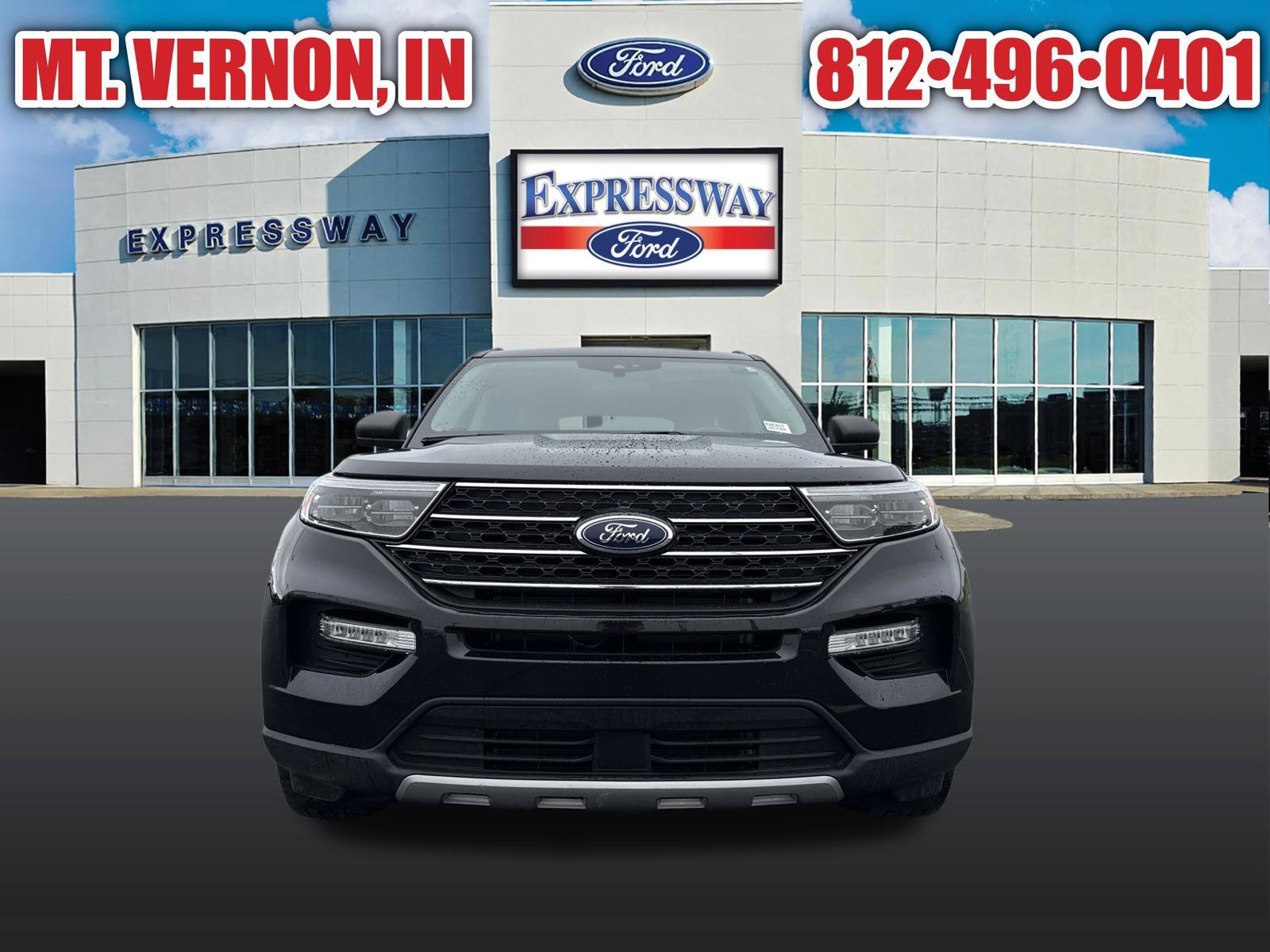 Used 2024 Ford Explorer XLT w/ Equipment Group 202A AWD/4WD image 2