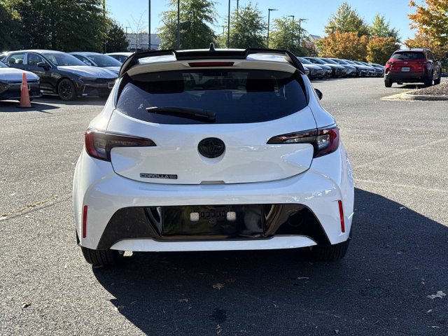 Used 2026 Toyota Corolla SE FWD image 3