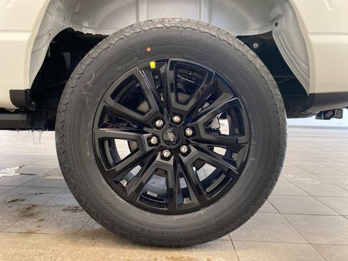 New 2025 Ford F150 Platinum image 29