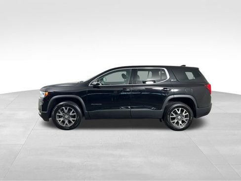 Used 2023 GMC Acadia SLE image 3