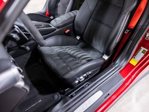 Used 2018 Porsche 911 GT3 w/ Sport Chrono Package image 35