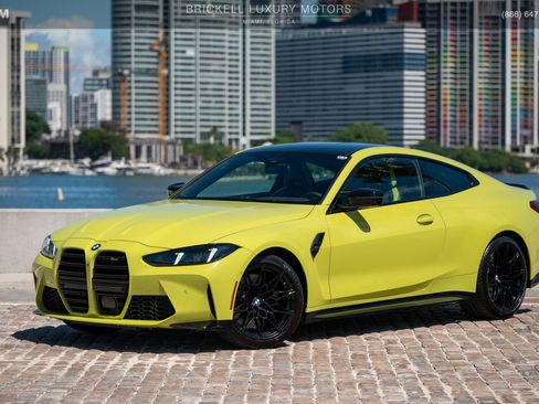 Used 2025 BMW M4 xDrive Competition image 9