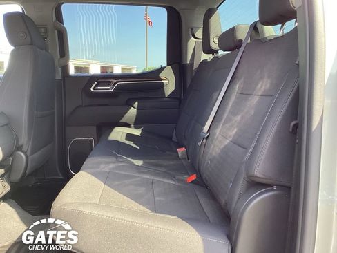 Used 2025 Chevrolet Silverado 1500 LT AWD/4WD image 13