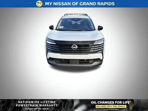 New 2026 Nissan Kicks SV w/ Cold Weather Package image 8