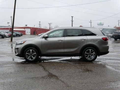 Used 2019 Kia Sorento EX image 5