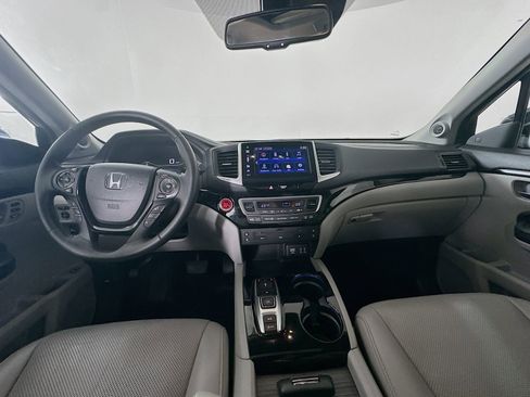 Used 2016 Honda Pilot Elite image 14