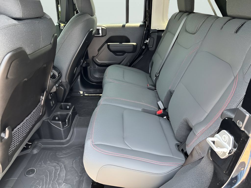 New 2025 Jeep Wrangler Unlimited Rubicon w/ Safety Group AWD/4WD image 36
