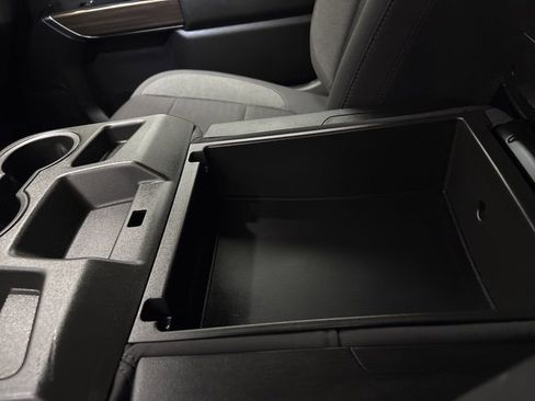 Used 2022 Chevrolet Silverado 1500 RST w/ Z71 Off-Road Package image 19