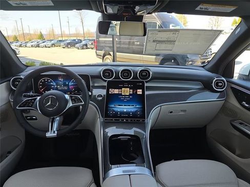 New 2026 Mercedes-Benz GLC 300 4MATIC image 18