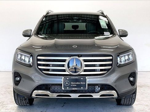 New 2026 Mercedes-Benz GLB 250 4MATIC image 3