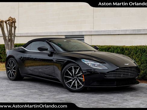 Used 2019 Aston Martin DB11 Volante image 13