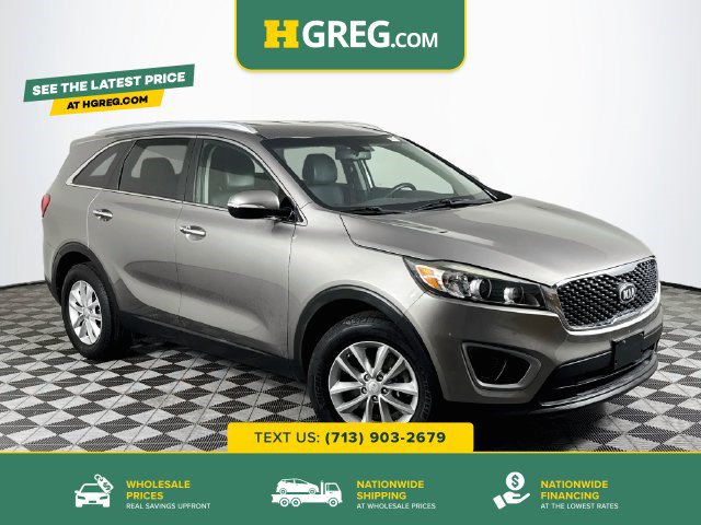 Used 2017 Kia Sorento FWD image 1