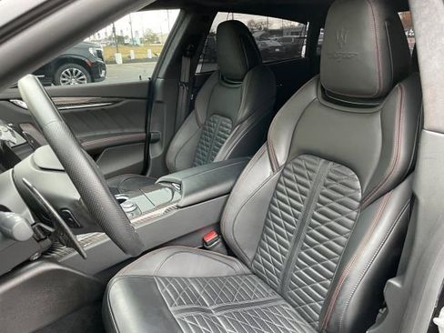 Used 2022 Maserati Quattroporte Trofeo image 30