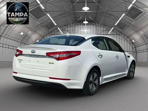 Used 2012 Kia Optima Hybrid FWD image 6