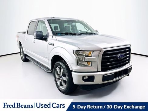 Used 2015 Ford F150 XLT w/ Equipment Group 302A Luxury image 1