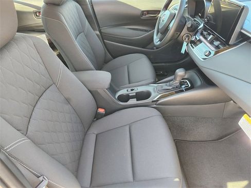 New 2026 Toyota Corolla LE image 10