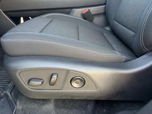 New 2026 Chevrolet Traverse LT w/ Driver Confidence Package image 19