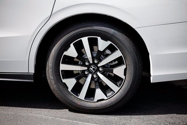 New 2026 Honda Odyssey Sport-L image 8