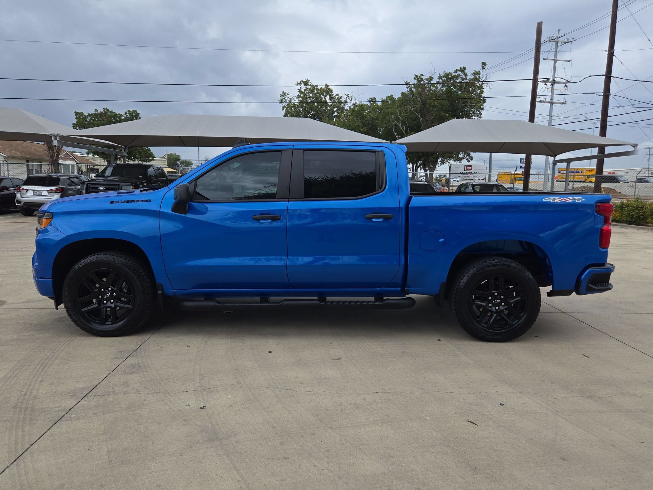 Certified 2025 Chevrolet Silverado 1500 Custom w/ Turbomax Blackout Package AWD/4WD image 6