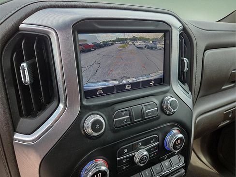 Certified 2021 GMC Sierra 1500 SLT w/ Driver Alert Package I AWD/4WD image 8