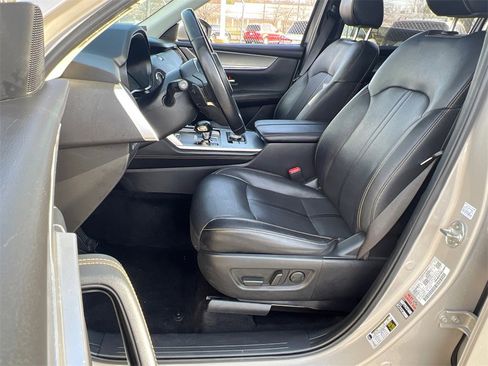 Used 2024 MAZDA CX-90 3.3 Turbo w/ Preferred Package image 19