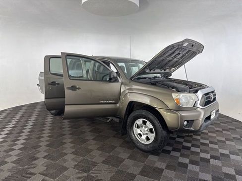 Used 2013 Toyota Tacoma 4x4 Double Cab image 14