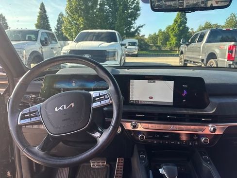 Used 2023 Kia Telluride SX Prestige AWD/4WD image 11