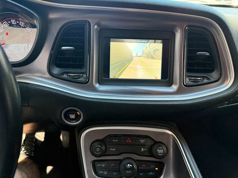 Used 2019 Dodge Challenger SXT w/ Blacktop Package RWD image 9