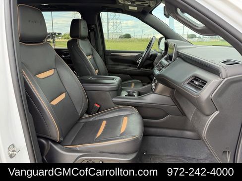 Used 2022 GMC Yukon XL AT4 AWD/4WD image 34