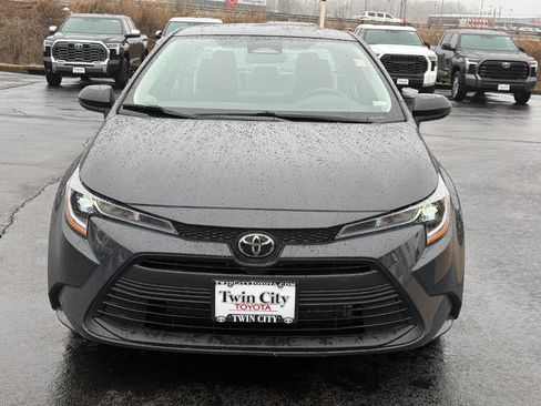 Certified 2025 Toyota Corolla LE image 10