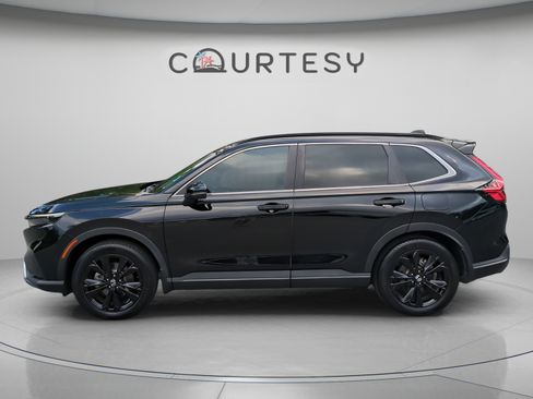 Used 2024 Honda CR-V Sport Touring image 4