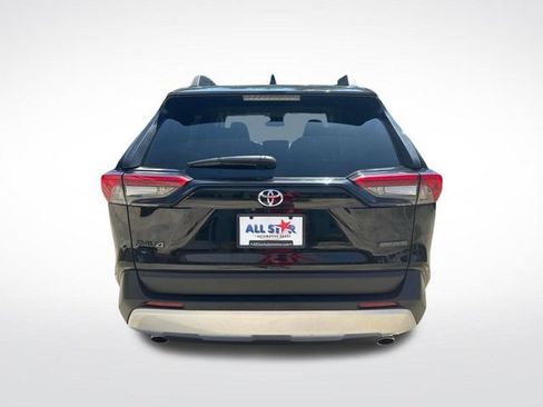 Used 2024 Toyota RAV4 Adventure AWD/4WD image 7