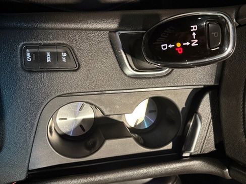 Used 2018 Cadillac XT5 Luxury image 34