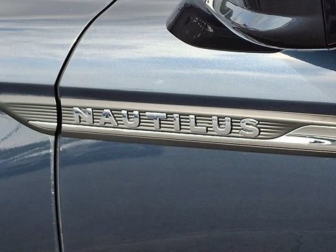 Certified 2023 Lincoln Nautilus Reserve AWD/4WD image 29