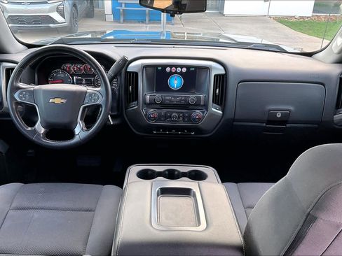 Used 2018 Chevrolet Silverado 1500 LT w/ Redline Edition image 15