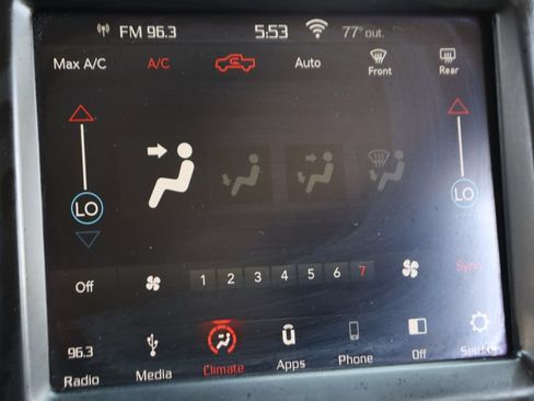 Used 2018 RAM 2500 SLT AWD/4WD image 27
