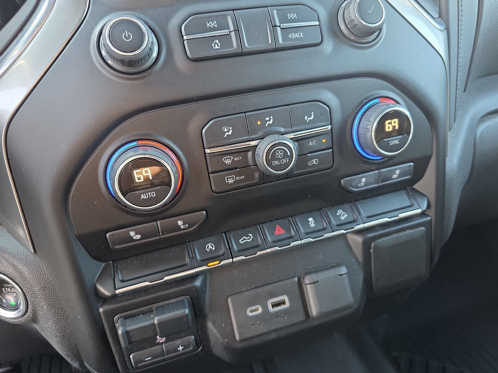 Used 2020 Chevrolet Silverado 1500 LT w/ Texas Edition AWD/4WD image 20