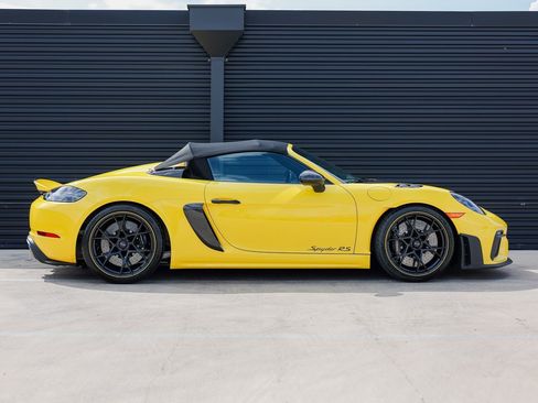 Certified 2024 Porsche 718 Boxster Spyder RS image 8