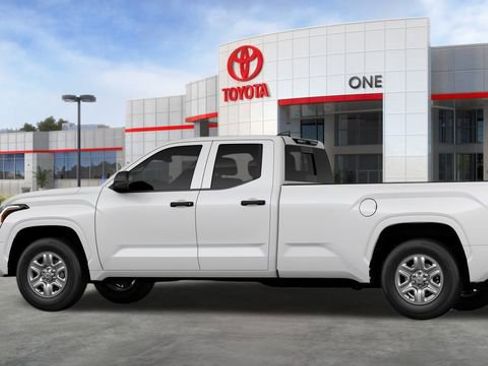 New 2026 Toyota Tundra SR image 6