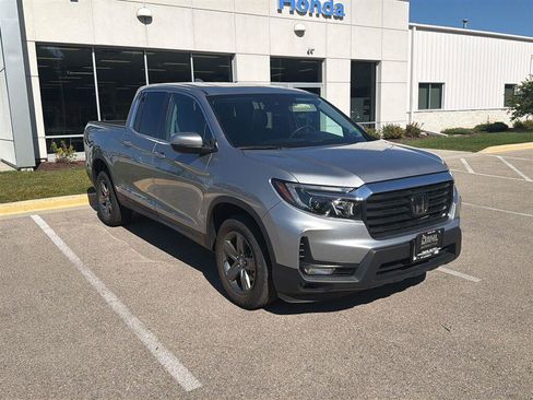 Used 2023 Honda Ridgeline RTL image 21