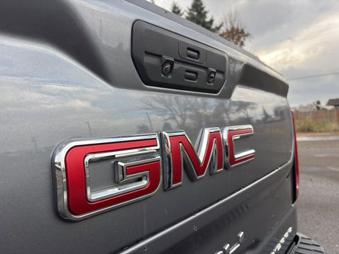 Certified 2022 GMC Sierra 1500 Denali w/ Technology Package image 39