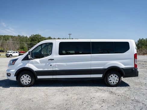Used 2024 Ford Transit 350 XLT RWD image 5