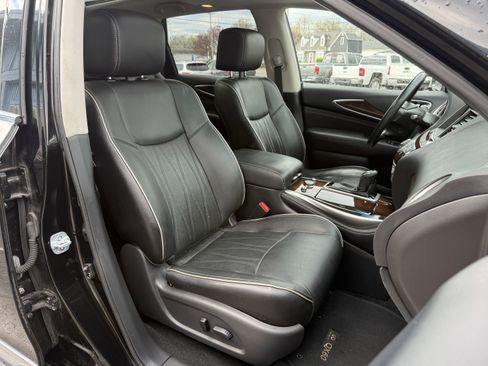 Used 2016 INFINITI QX60 Luxe w/ Deluxe Technology Package AWD/4WD image 14