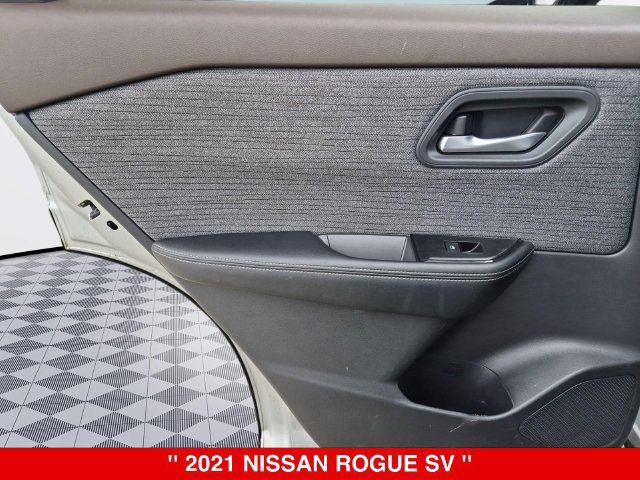 Used 2021 Nissan Rogue SV AWD/4WD image 29