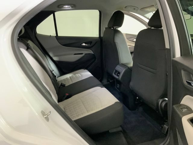 Used 2023 Chevrolet Equinox LS w/ LS Convenience Package AWD/4WD image 26