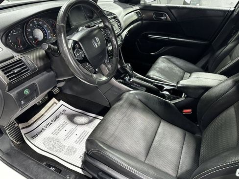 Used 2016 Honda Accord Sport image 21